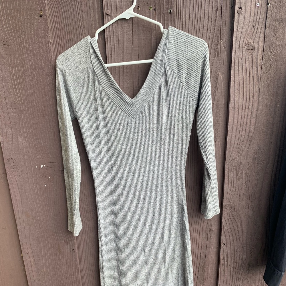 Fashion Nova gray long sleeve midi dress
